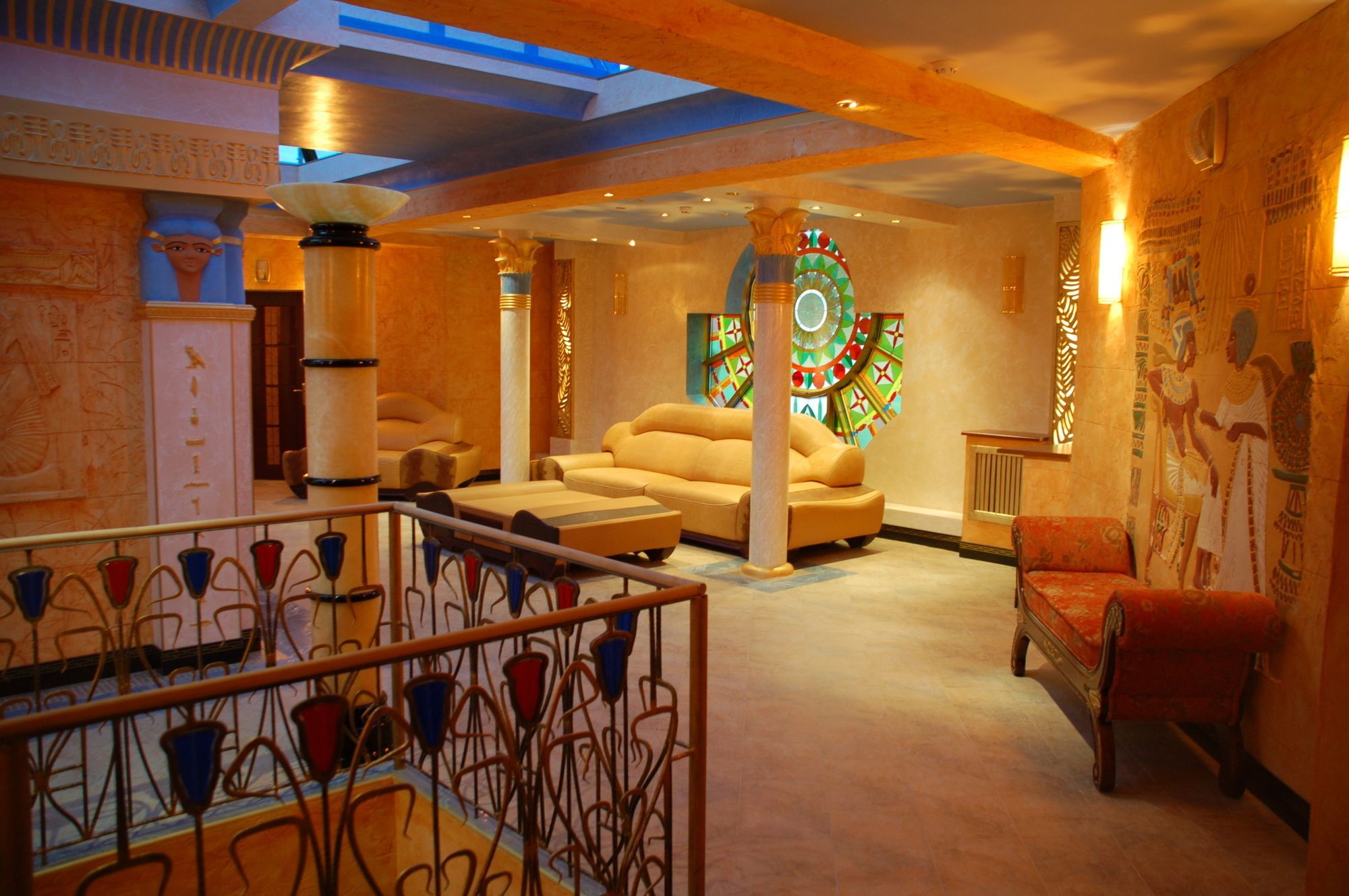 фараон Otel Kiev