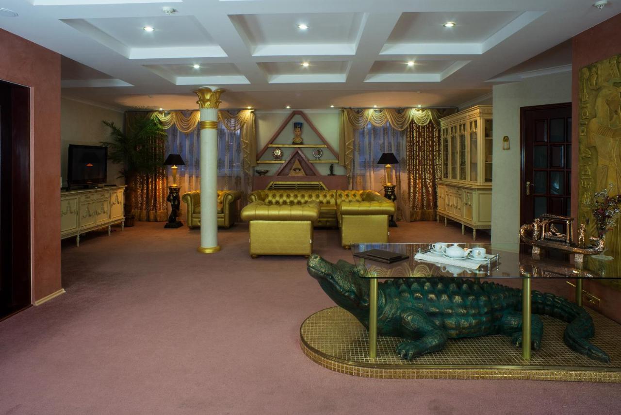 фараон Hotel