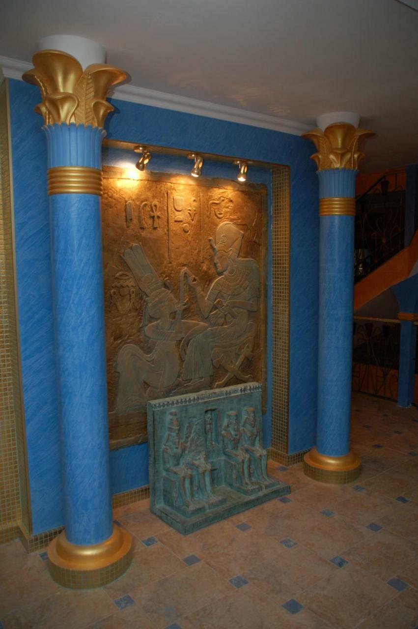 фараон